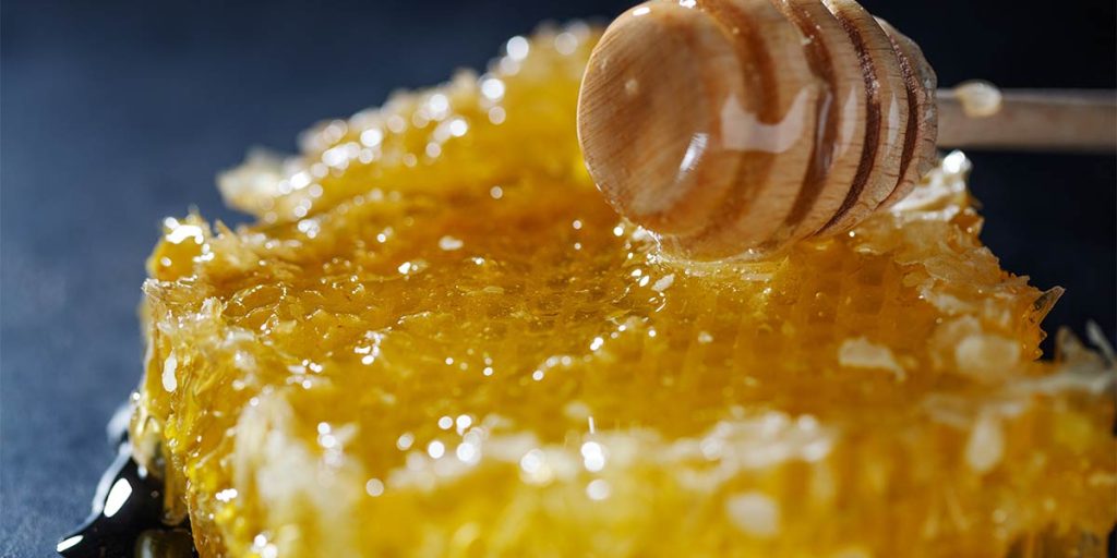 خواص فوق العاده عسل را بشناسیم
